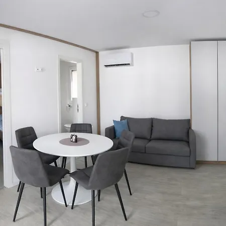 Sunset Luxury Mobile * Рованьска