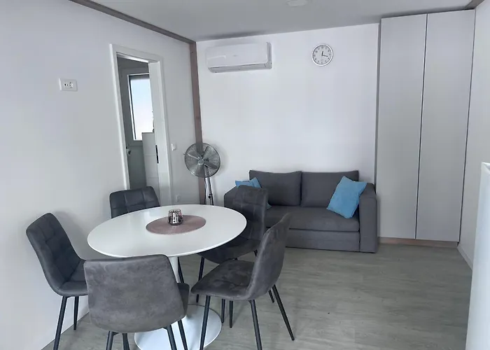 Sunset Luxury Mobile Holiday home Rovanjska